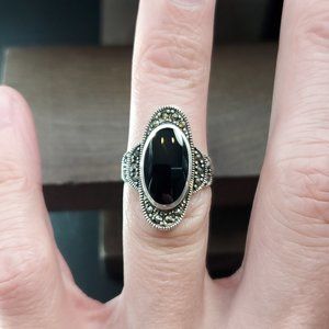 Size 6 Sterling Silver Cool Onyx And Marcasite Ring